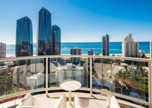 Surfers Paradise Ocean View 1Bed Hotel w Parking