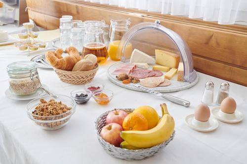 餐饮, 韦斯霍恩酒店 (Hotel Weisshorn) in 策马特