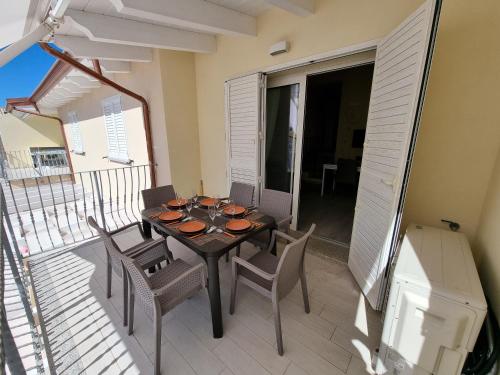 Residence La Marina – khách sạn tại Isola Rossa