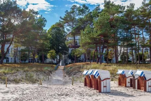 Villa Strandidyll Apartment 16, Balkon mit Meerblick in Binz, Deutschland