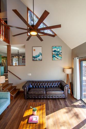 Létesítmények, Hot Tub 7 min to Parkway More in Pigeon Forge Külváros