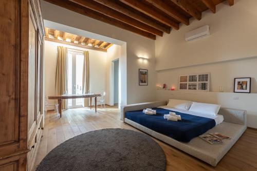 OGNISSANTI Romantic Suite, Florenz