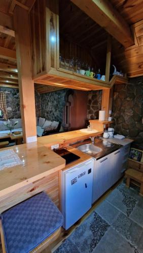 Pub/Lounge, Stone Lodge 1 in Smailagića Polje