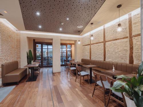 餐飲選擇, Dorma El Coloquio in 瓦利阿多里德