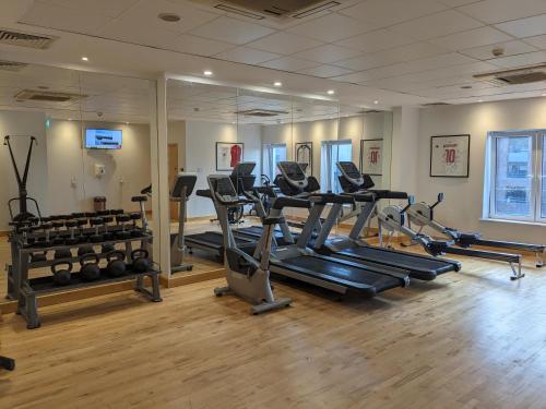 Clayton Hotel Belfast - image 11