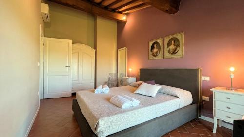 Borgo del Silenzio - Apartments with pool in Lajatico