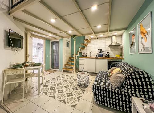 Global Living - Dazzling Dob Dwelling Room Type - One-Bedroom Apartment Global Living - Dazzling Dob Dwelling Room Type - One-Bedroom Apartment