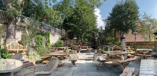 Lamb & Lion Hotel Sure Hotel Collection by Best Western - main image