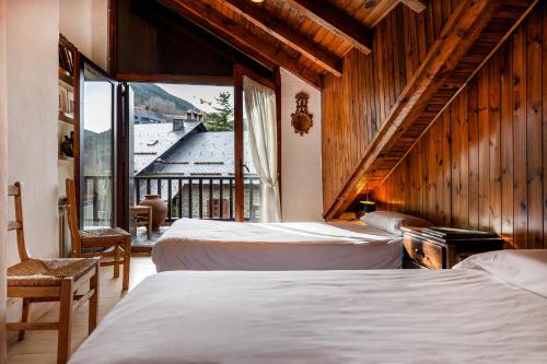 Pleta Ordino 51, Duplex rustico con chimenea, Ordino, zona Vallnord in Ordino