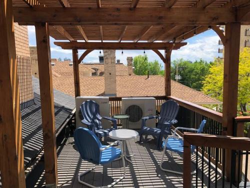 NEW! Apartment in Historic Mansion. Location! Views! in Denver, USA