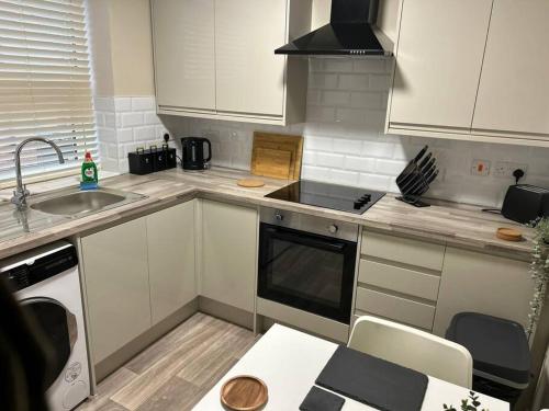 Well Equipped Apartment In Stoke on Trent