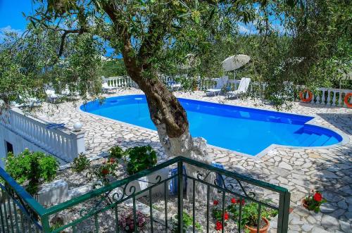 Panoramic sea views Large family Villa Questions modena422 h o t m a i l com