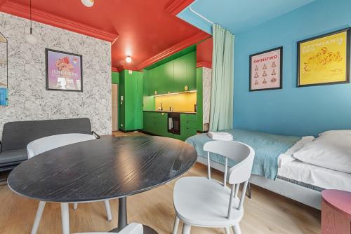 Colorful Apt close to the Center Great location, Warsaw (photo 6)