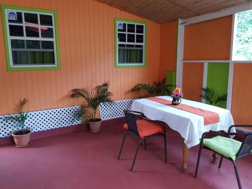 Salz Cozy Inn in Saint George