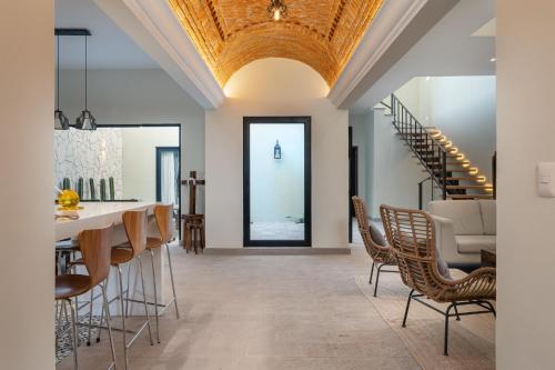Casa Da Vinci in Villas Acuarela, New 3BR Modern Home with Private Rooftop in San Miguel de Allende, Mexico