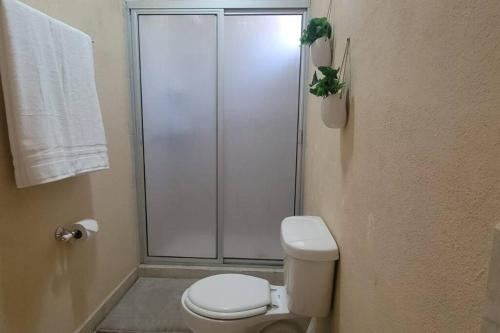 Casita Bambú cerca del aeropuerto SJD in San José del Cabo, Mexico