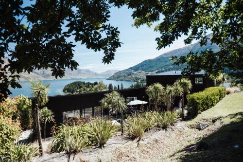 Private, Modern, Views, HotTub, Walkable, Awarded, Queenstown (photo 6)