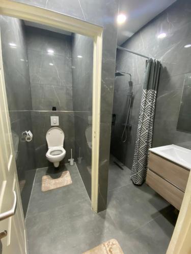Two-Bedroom House image 5