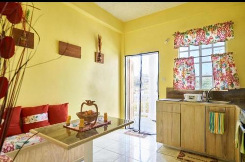 . Isla Vista Apartment Canouan #2