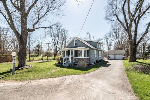 Fonda Lake Bungalow