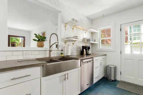 The Oyster House Downtown in Charleston, USA