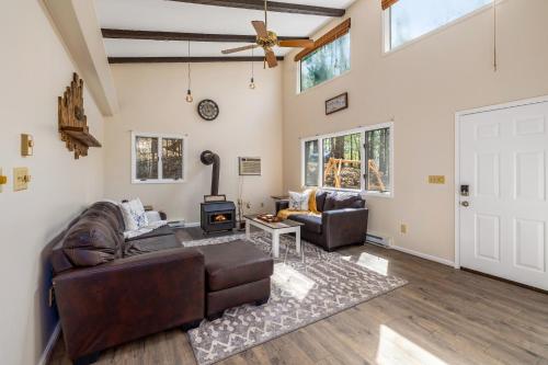 Relaxing 2-Master Suite Mountain Top - Fire Pit in New Market, USA