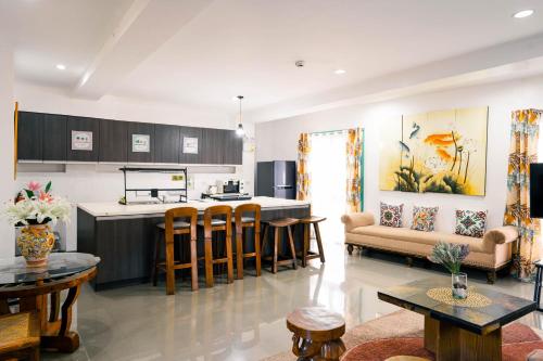 Kitchen, 87 Guesthouse in Baguio
