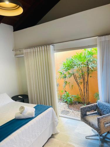 Double Room with Spa Bath image 5