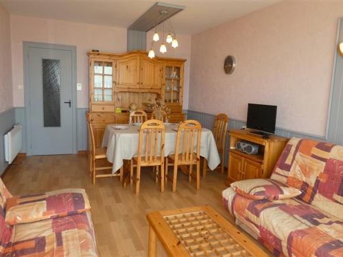 Apartment image 9