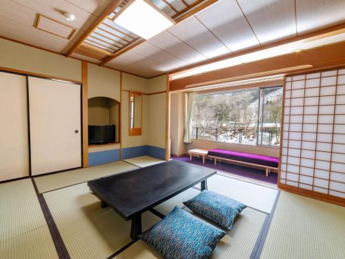 Japanese Western Style Room - Non-Smoking