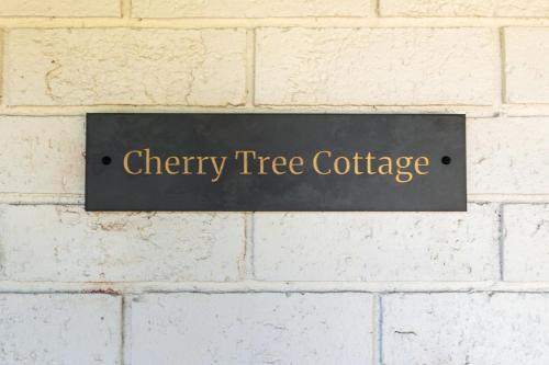 Cherry Tree Cottage, Burrawang, Southern Highlands