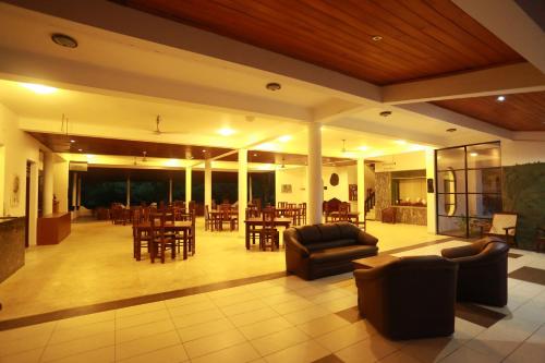 Sumadai Beach Hotel in Beruwala