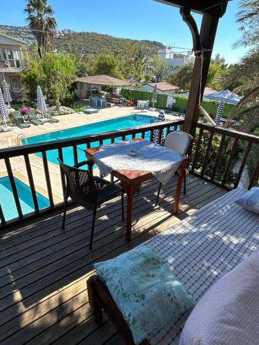 Paradise Gümüşlük
