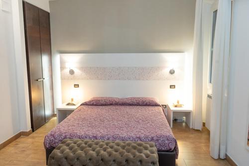 1 double bed, 1 sofa bed