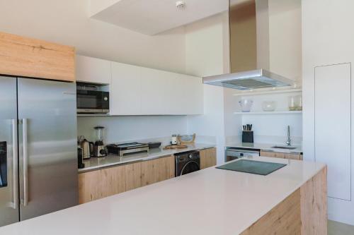 Modern, luxurious penthouse with incredible ocean views, Grand Gaube (zdjęcie 10)