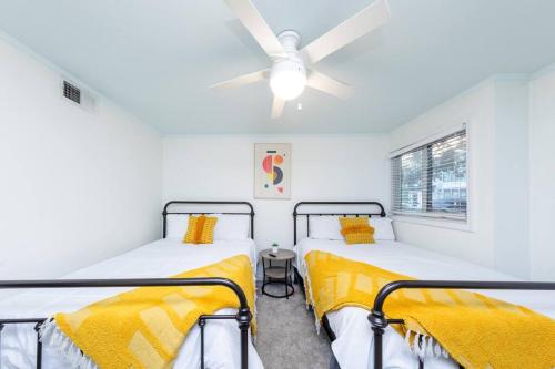 Minutes to Broadway Large 2Br-2Ba with Optional private parking in Nashville, USA