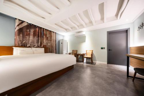 Hotel New Evergreen - Фото 2