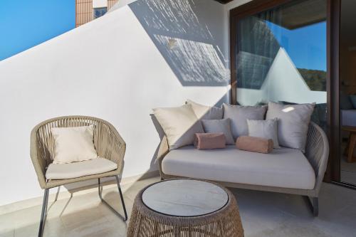 Cala San Miguel Hotel Ibiza, Curio Collection by Hilton, Adults only