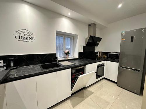 Comme a la maison 6 in Lansa