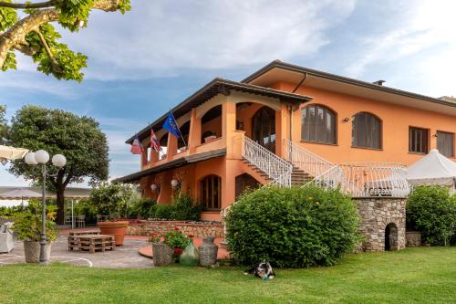 Twin Room with Sea View room in Holiday Prato Verde