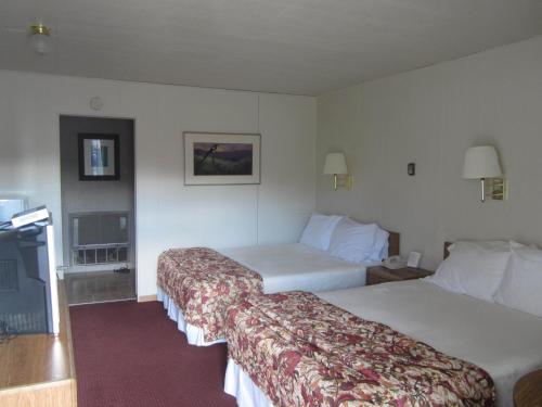 2 queen beds