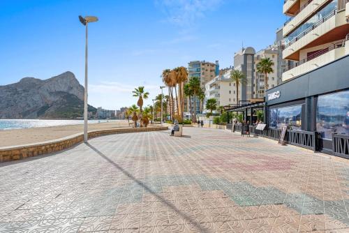 Apartment with Sea View image 6