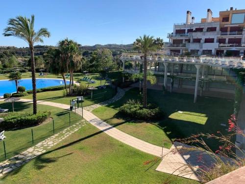 B&B Estepona - Parque Botanico Resort - Bed and Breakfast Estepona