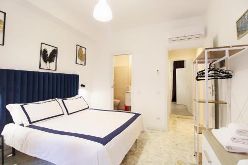 Delicious 2 Bed Room Apartment and Garden by YH, Roma (foto 9)