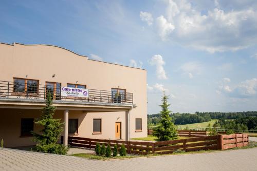 Lascalla pensjonat in Пшодково