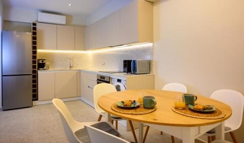 Onira Luxury Apartment