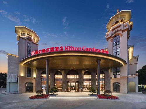 Hilton Garden Inn Huizhou North Railway Station photo 2