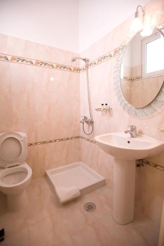 Hotel Urania - image 13