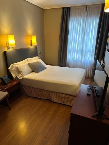 Hotel Compostela Vigo - image 10