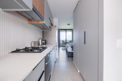The Tyne Luxury Apartments Room Type - Deluxe Queen Studio 